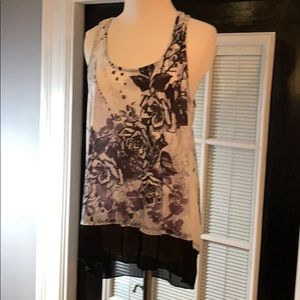 Black and white racer back long tank